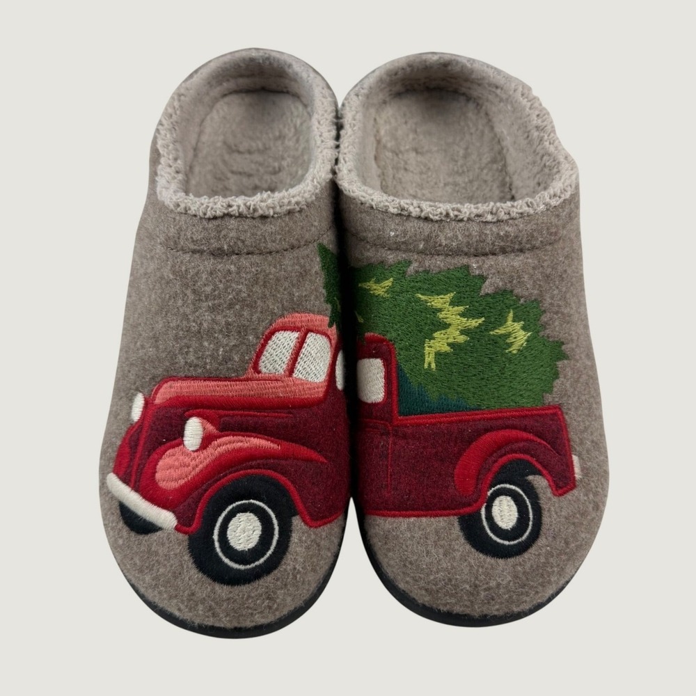 L.L. Bean Daybreak Scuff Slippers Womens 9 Brown Red Truck Christmas Holiday